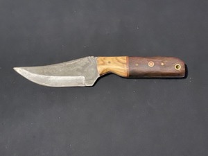 Custom Damascus Steel Blade Knife