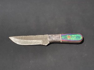Custom Damascus Steel Blade Knife