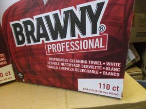 lot 43 image: Brawny Professional Towels