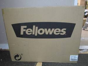lot 4 image: Fellowes Sit-Stand Workstation