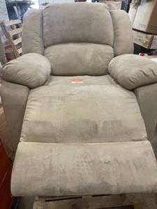 Recliner Chair needs cleaning open box customer returns