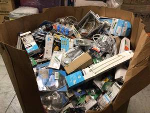 Huge Lot of Bathroom Items and Misc Various Sizes, Models, and Conditions Customer Returns See Pictures