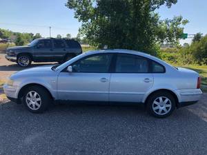 2000 Volkswagen Passat GLS - V6