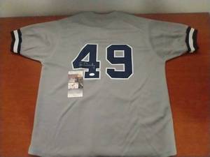 Ron Guidry Autographed Yankee Jersey - wCOA