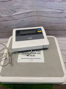lot 18 image: Tanita BWB-800A Class Three Scale