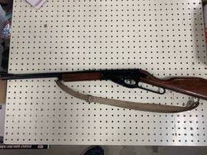 lot 38 image: Antique Daisy BB Gun Tested Working