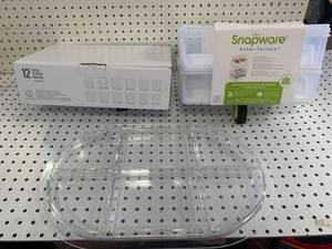 lot 93 image: Sharpware, Meat Cheese Tray, 12 Tumblers