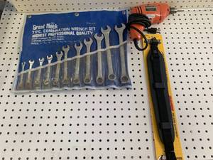 lot 95 image: Electric Drill, Wrench Set, Super Grip Gun Sling