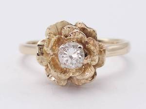 lot 24 image: Vintage Rose Petal Diamond Estate Ring in 14k Yellow Gold