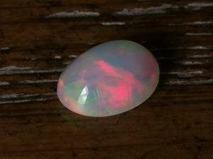 lot 25B image: 1.32 Carat Natual Welo Opal Gemstone