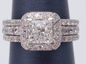 lot 3 image: (3 Rings) Outstanding Leo Cut 1.78 Carat Diamond Wedding Set in 14k White Gold $12,500 Retail