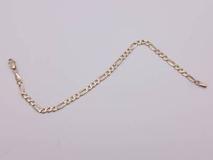 lot 38 image: Figaro Styled Solid Yellow Gold Estate Bracelet