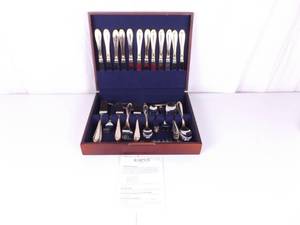 lot 15 image: 3 NEW Gold Plated and Stainless Steel 8 Person and 12 Person Flatware Sets