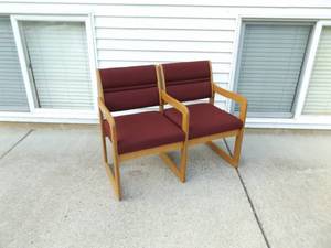 lot 50 image: Wooden Mallet Side x Side Guest Chairs