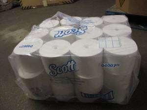 36 Rolls of SCOTT Toilet Paper...