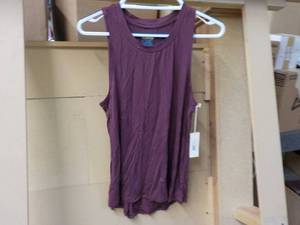 14 C and California Burgundy tank T...