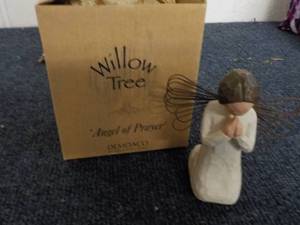 Willow Tree Angel of Prayer...