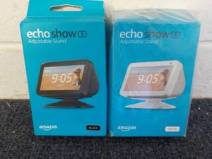 2 Echo Show adjustable Stands...