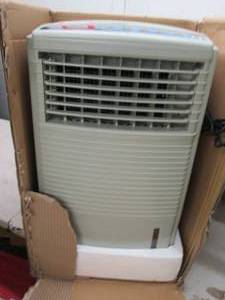 lot 5 image: spt cooling fan with remote tested ...