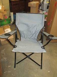 lot 6 image: Oversized folding camp chair ...