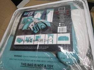 lot 29 image: chic home 24 pc vixen comforter que...