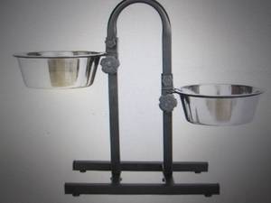 lot 35 image: Iconic Pet Adjustable Stainless ste...