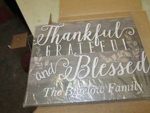 lot 42 image: thankful and grateful canvas sign ...