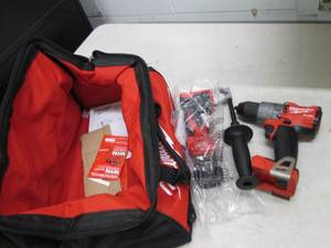 lot 57 image: milwaukee drill and bag ...