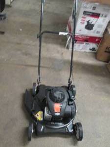 lot 77 image: murray 20 inch push mower missing p...