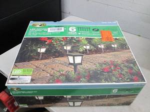 lot 121 image: hampton bay led 6 pack light kit op...