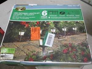 lot 132 image: hampton bay low voltage led pathway...