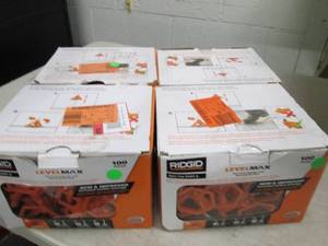 lot 165 image: 4100 packs of rigid spin top part ...