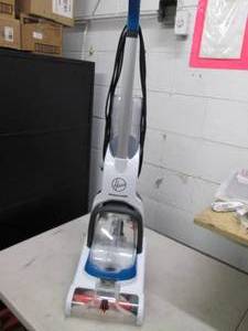 lot 199 image: hoover powerdash pet powers on hand...