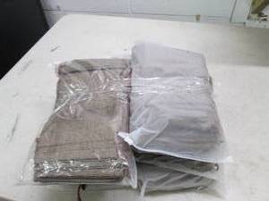 lot 217 image: 630 packs of burlap gift bags ...