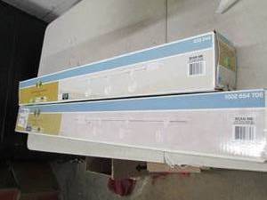lot 248 image: 2 track lights one led one halogen ...
