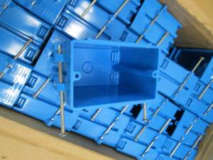 lot 250 image: case of 100 single gang switch outl...