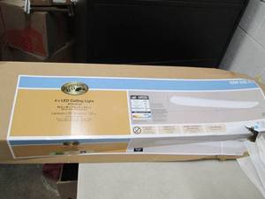 lot 251 image: 4ft led ceiling light damaged box ...