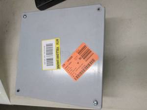 lot 255 image: box of tools and a 8x8 junction box...