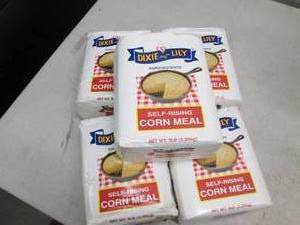 lot 263 image: 25lbs dixie lily self rising corn m...