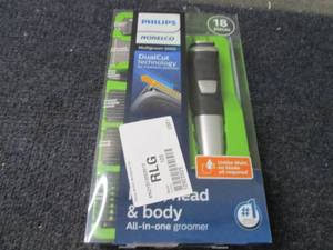 Philips Norelco Multigroom Series 5...