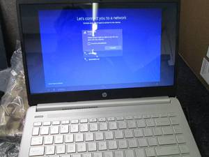 HP 14 HD AMD Athlon Silver 4GB Mem...