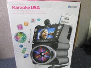 Karaoke USA All In One GF846 open b...