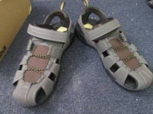 Teva Mens Forebay Sandal Size 13 o...