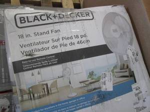 Black & Decker 18 inch Stand Fan op...
