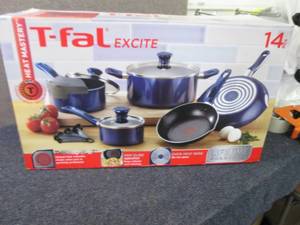 T-Fal 14-Piece Excite Cookware Set ...