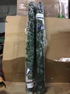Faux Ivy Leaf Roll 60 x 96&nbsp&nbspCustomer Returns See Pictures