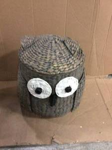 Grey and Brown Owl Water Hyacinth Woven Decorative Basket&nbsp&nbsp&nbspCustomer Returns See Pictures