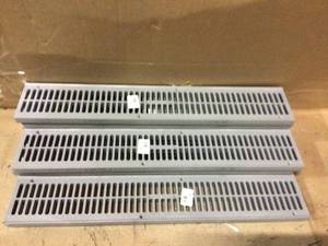 NDS 2 ft. Plastic Spee-D Channel Drain Grate in Gray&nbsp&nbspCustomer Returns See Pictures