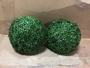 13 in. Boxwood IndoorOutdoor Foliage Balls (2-Pack)&nbsp&nbspCustomer Returns See Pictures