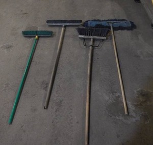 (4) Brooms